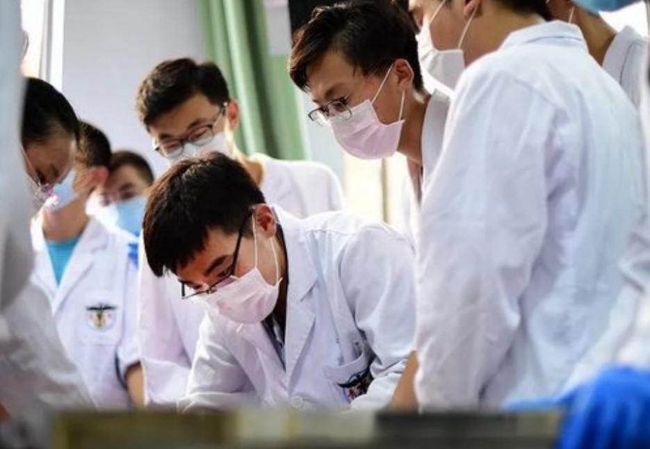 最好就业的专业排名前十名文科,文科最好就业的十大专业排名