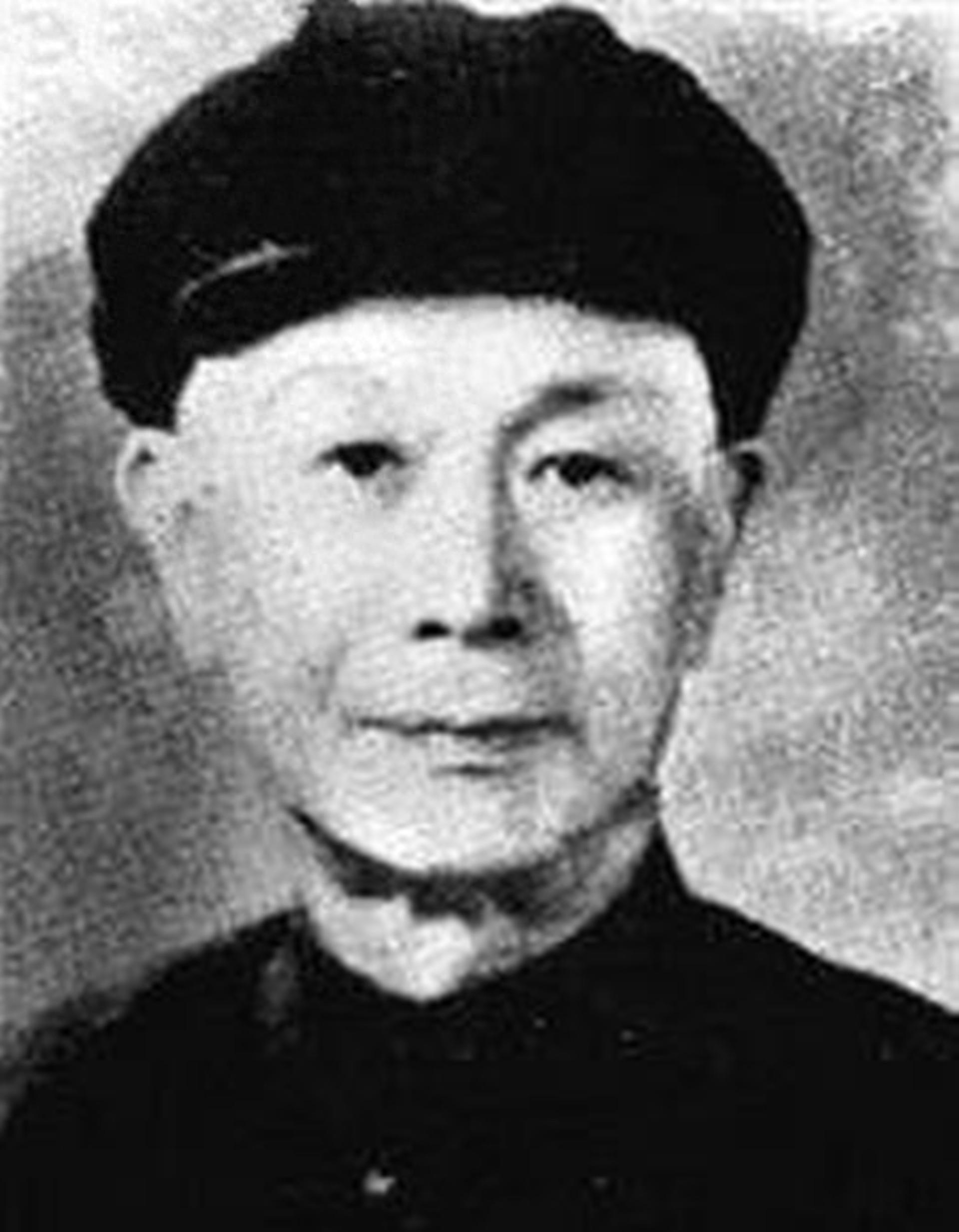 解胸生乳,探索民国女性自由之路