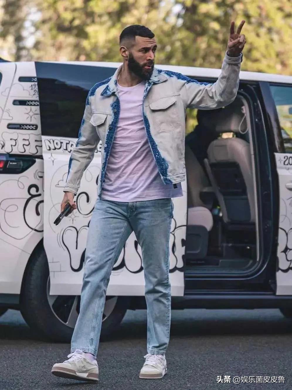 世界杯各球星都穿的什么足球鞋,世界杯内马尔c罗帅照