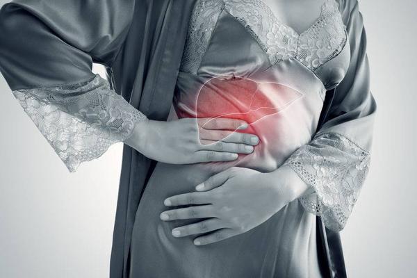 柠檬蜂蜜水不适合哪类人群喝,蜂蜜水有什么功效和作用及禁忌