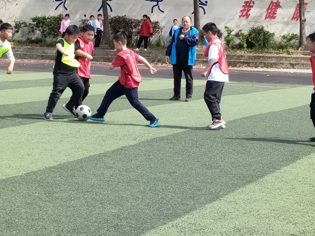 绿茵放飞希望,鄂州市实验小学2023年足球比赛