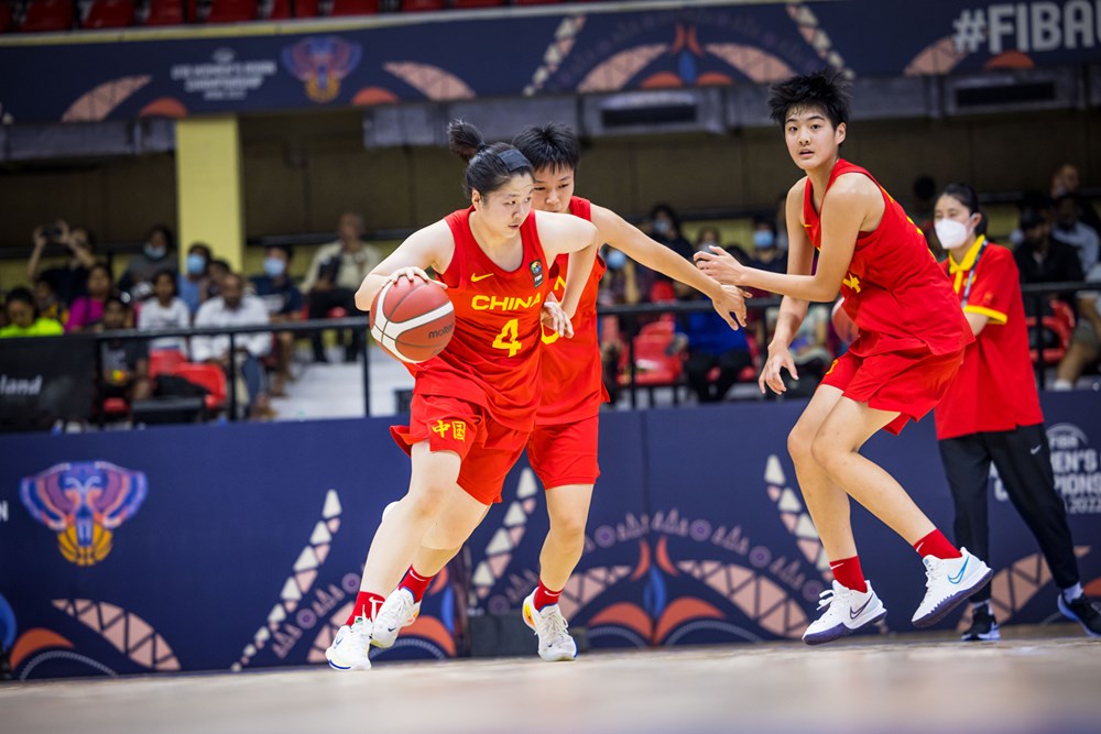 中国女篮载入史册的惊天大逆转,中国女篮u16领先32分