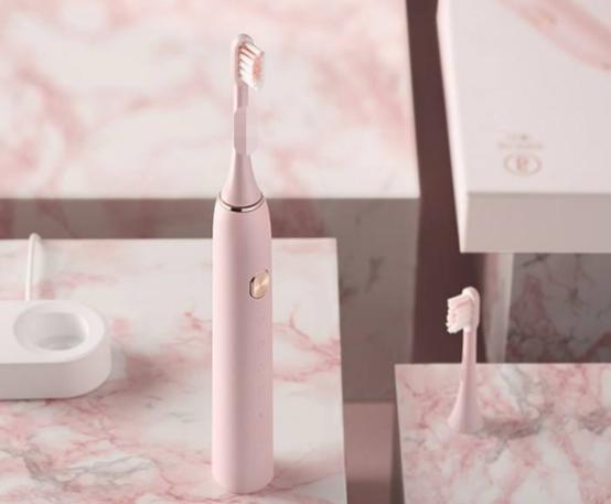 长期使用电动牙刷的危害弊端,usmile和欧乐b电动牙刷哪个好