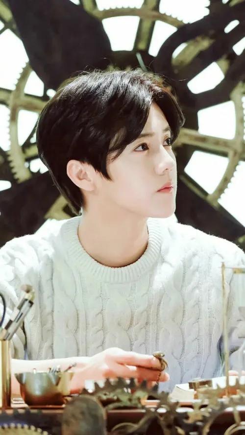 鹿晗30岁少年感,鹿晗帅气的外表下专一