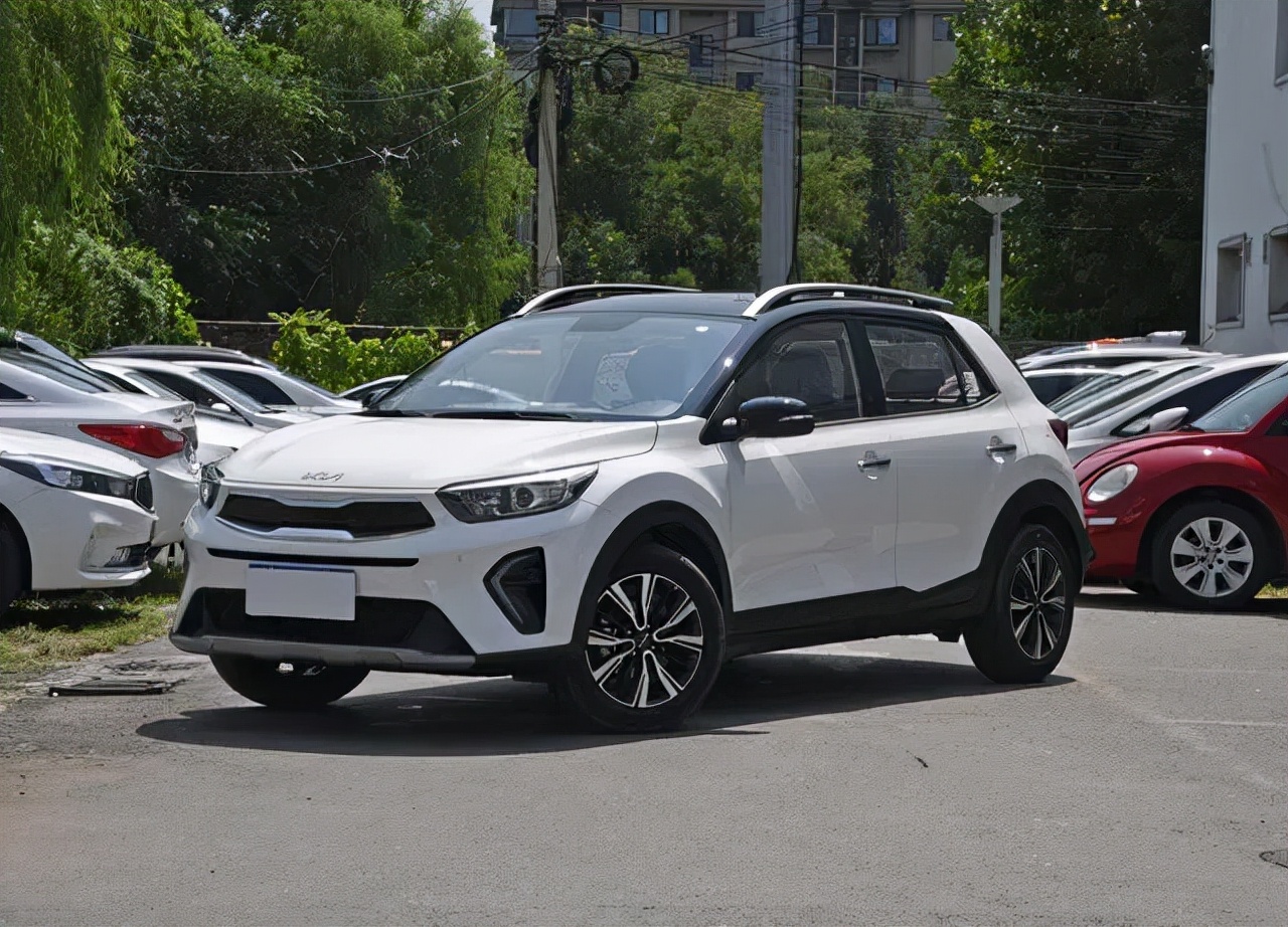 落地价不到8万首选这三台轿车,这几款车值得推荐堪称性价比之王