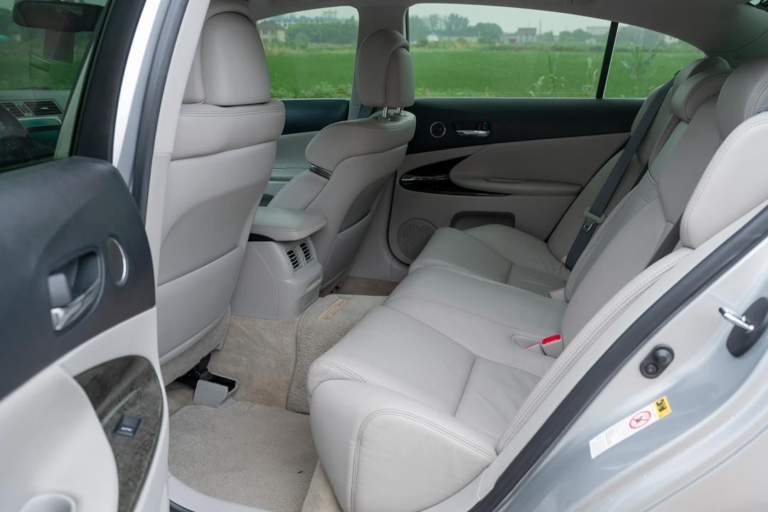 足够强大，就能与自己和解，经典值得回味——二*雷手**克萨斯GS300