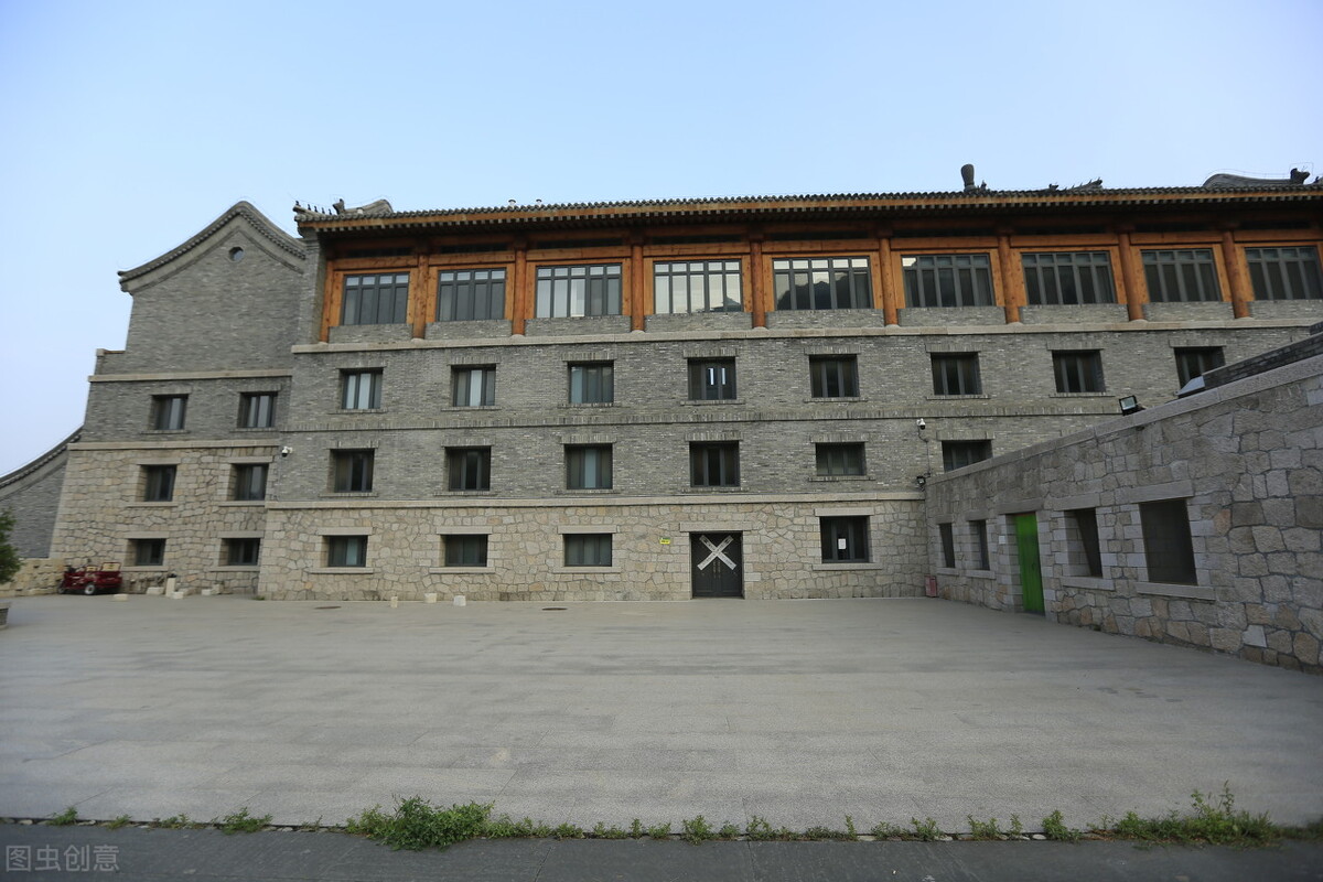 撕拆迁封条有什么后果,房子被贴封条撕了违法吗