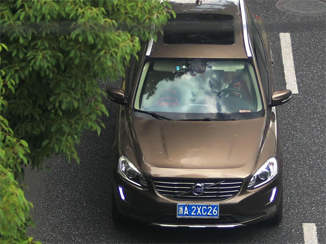 你玩的不是手机而是青春配图,你玩的不是手机而是青春