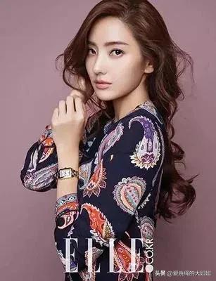 lisa和韩彩英谁是真人芭比 (韩彩英吊带)