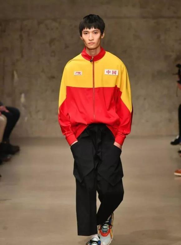 李宁是继续国潮还是海外市场,国潮李宁和中国李宁有什么区别