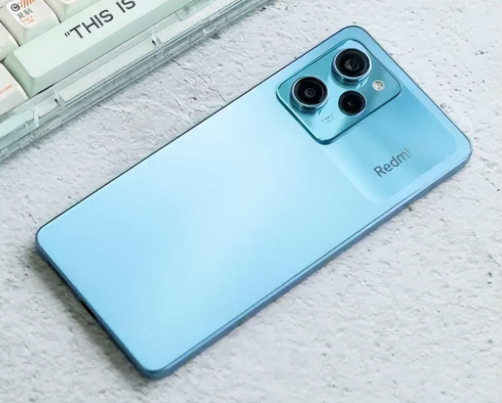 学生党用哪款千元机性价比高,性价比高的千元机新款