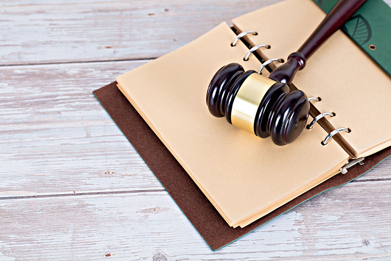 在公共场所当众猥亵儿童量刑,如何理解公共场所当众强制猥亵罪