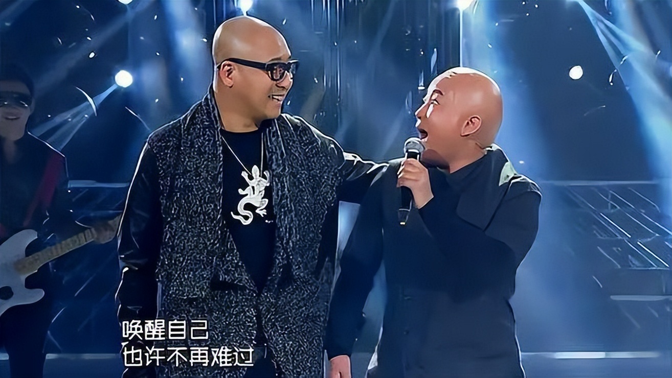 贾玲减肥近照曝光,贾玲暴瘦41岁颜值惊人背后心酸