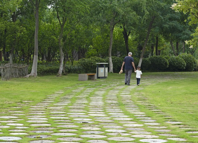 夫妻冷战男人逃避不沟通怎么解决,夫妻冷战老公不哄老婆怎么办