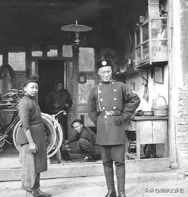 日军日记：*安妇慰**不服从管教，我很愤怒，用*刀刺**插入她的*体下**