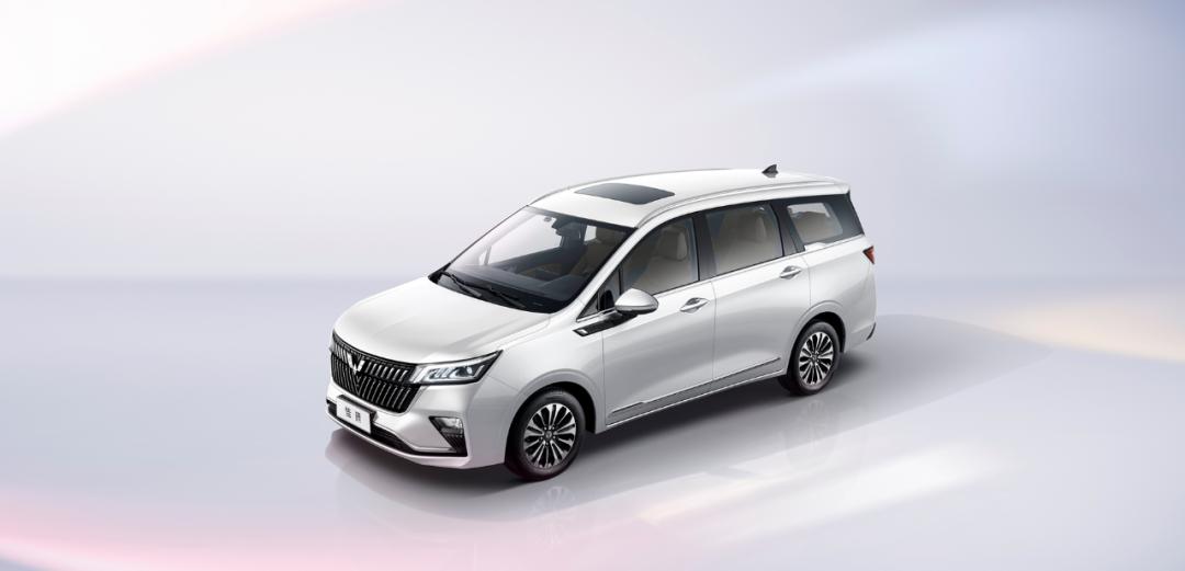 五菱佳辰自动挡真实油耗测试,五菱星辰混动与佳辰版实测油耗