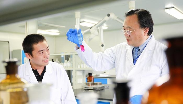 山东菏泽新首富：从农村出身到百亿身家，折射出医美行业的暴利