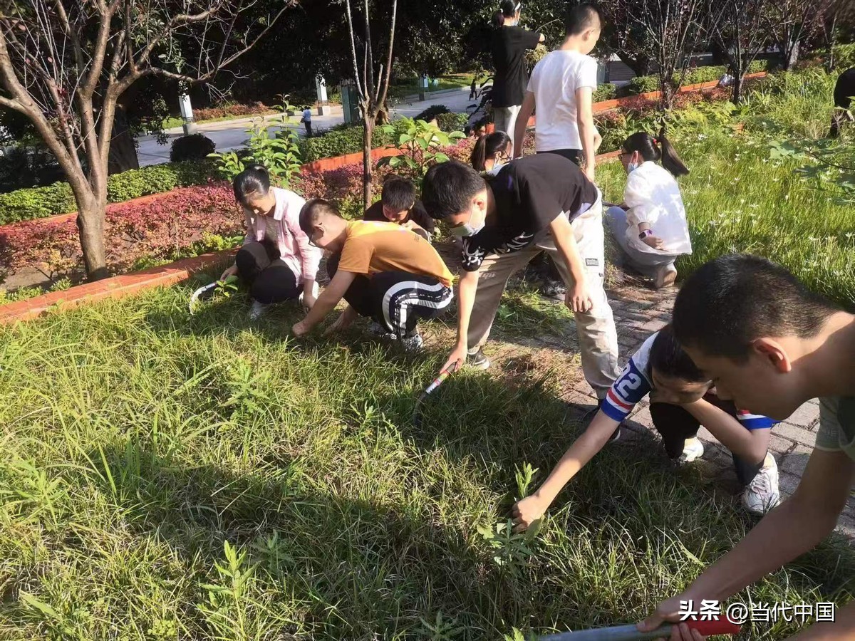 劳动创造幸福不忘初心跟党走,劳动创造幸福生活宣讲