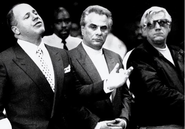 最牛黑帮老大视频,最牛黑帮大佬完整视频