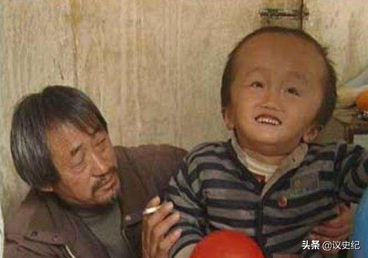 2008年三鹿毒奶粉事件，30万孩子受害，14年后他们现状如何？