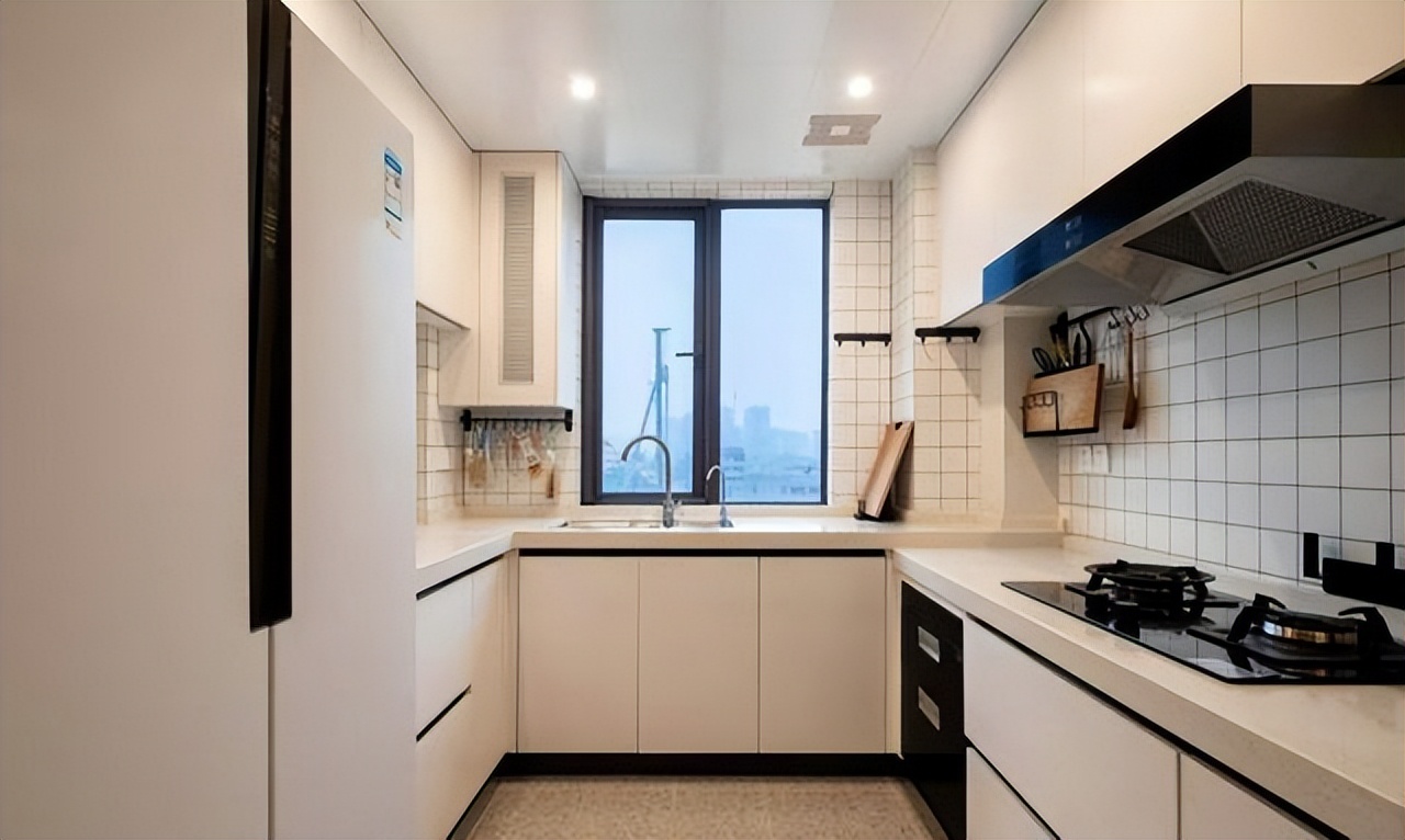 全职太太把家打理得井井有条,80后太太的生活