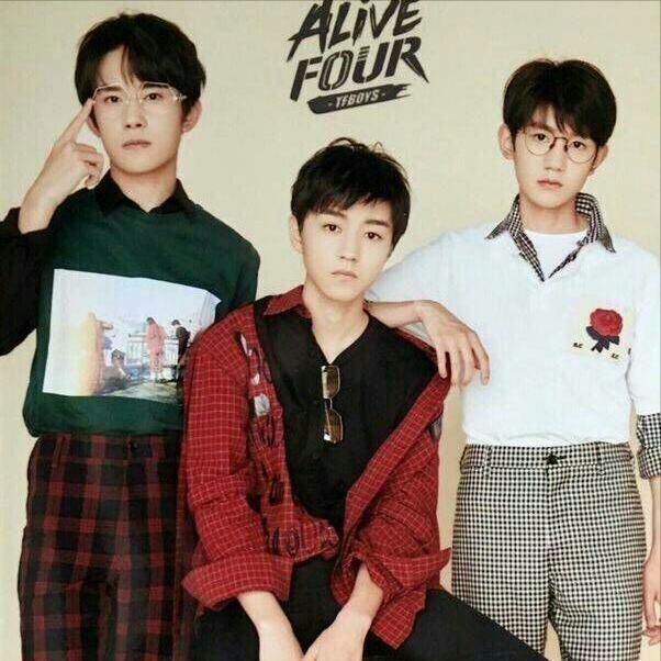 tfboys三小只再度合体造型,tfboys三小只十年之约