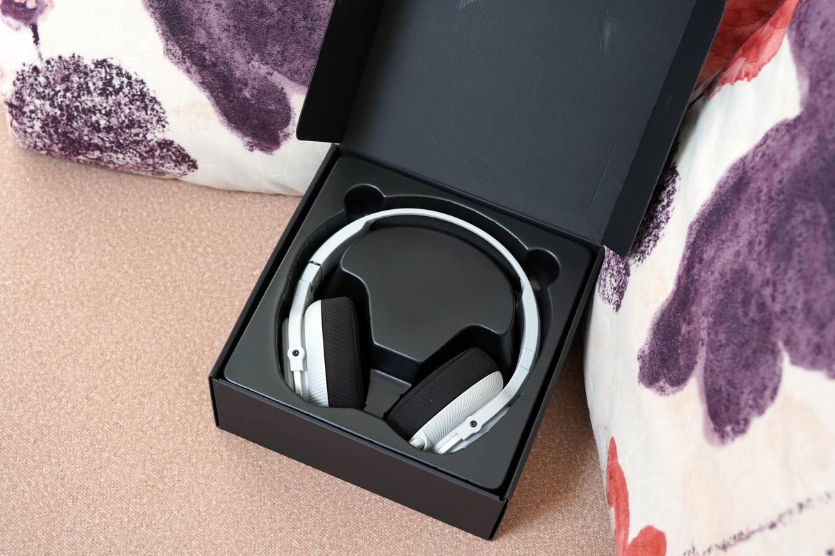 电竞入耳式耳机推荐高性价比,双飞燕血手幽灵耳机mr710