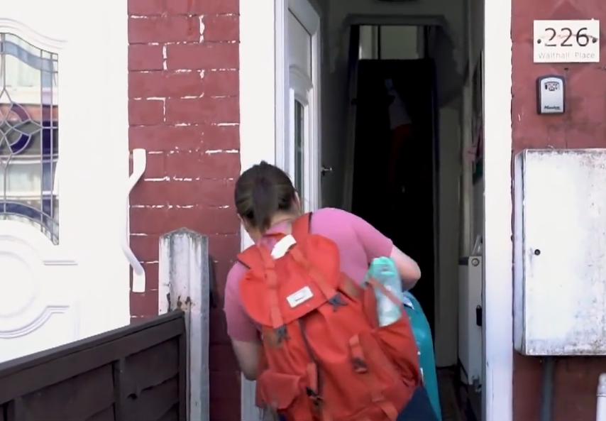 移民香港女教师离婚了吗,香港教师夫妇移民后续