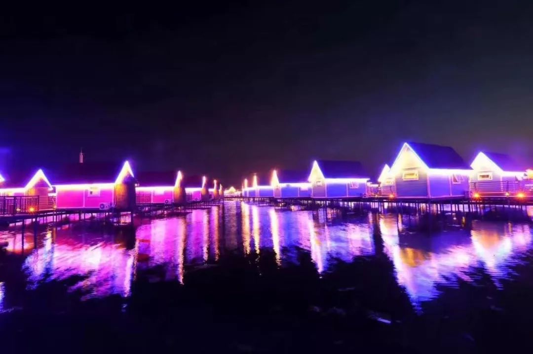 今年最大超级月亮今夜登场,河北邯郸超级月亮