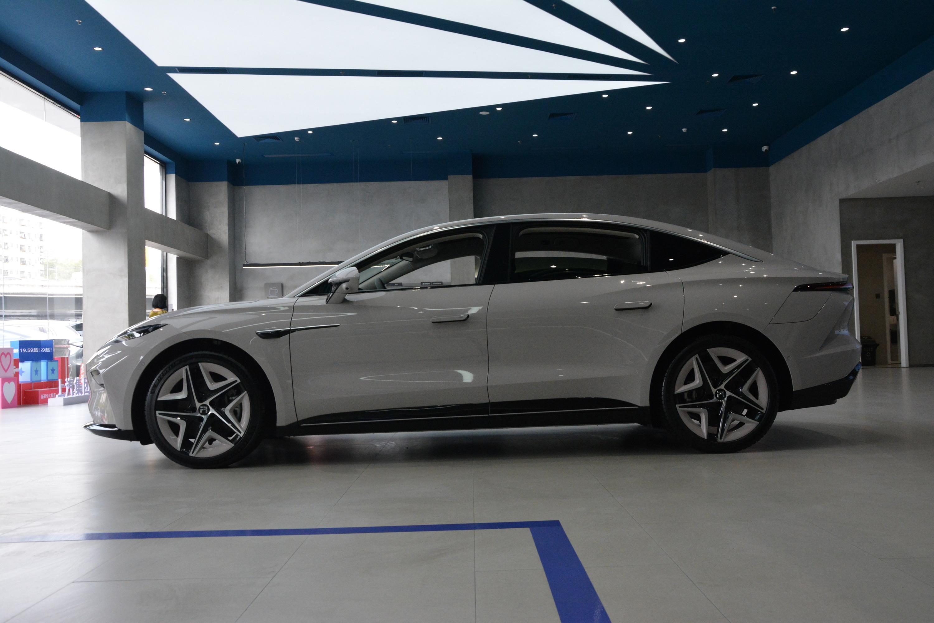 日媒：给中国100年都造不出日本发动机！马斯克：向中国对手致敬