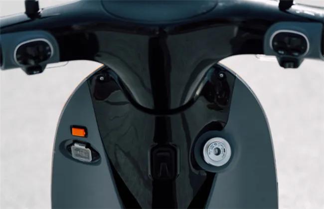 小刀电动车企鹅功能,小刀企鹅电动车新国标新品发布会