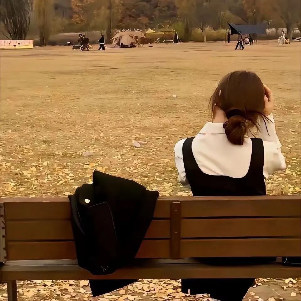 韩国小众女明星氛围感图片,氛围感微信背景图高级感