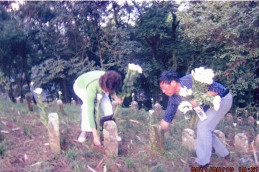 彭桓大头《追赶夕阳的疯狂自驾》7秦川八百，王农心系中国远征军