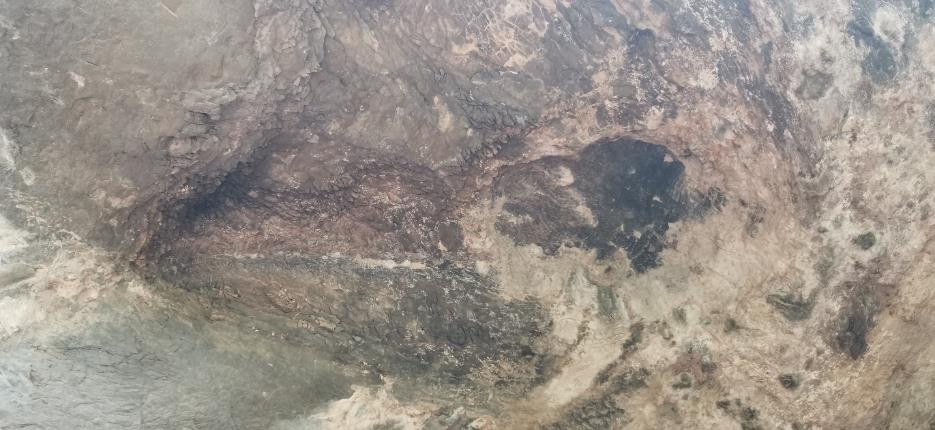 山顶洞人的原始生活,山顶洞人生活在距今约多少万年前