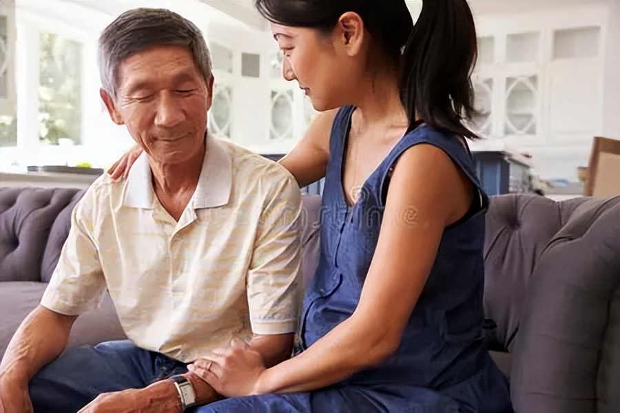 外甥在我家吃住8年，女儿结婚收到他的随礼，让我看懂了人性