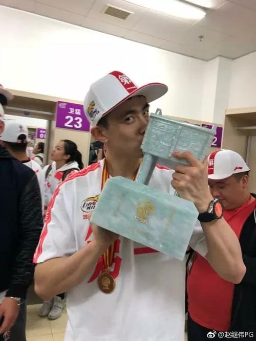 赵继伟篮球经典时刻,赵继伟第一帅