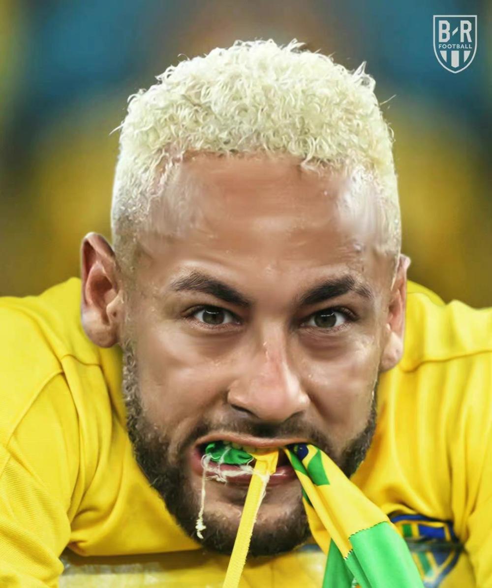 内马尔姆巴佩梅西c罗,内马尔梅西姆巴佩踢c罗