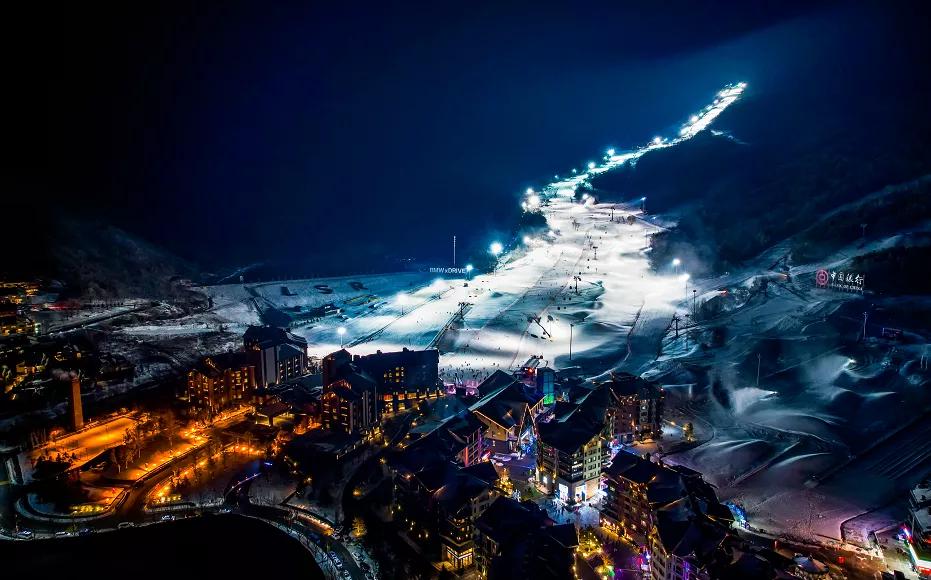 松花湖玩雪,松花湖滑雪活动