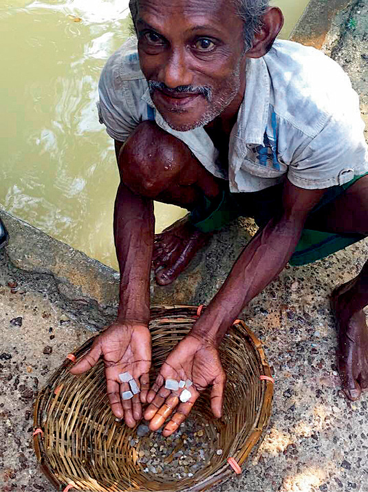 斯里兰卡国家的宝石分布在哪里,斯里兰卡产宝石价格