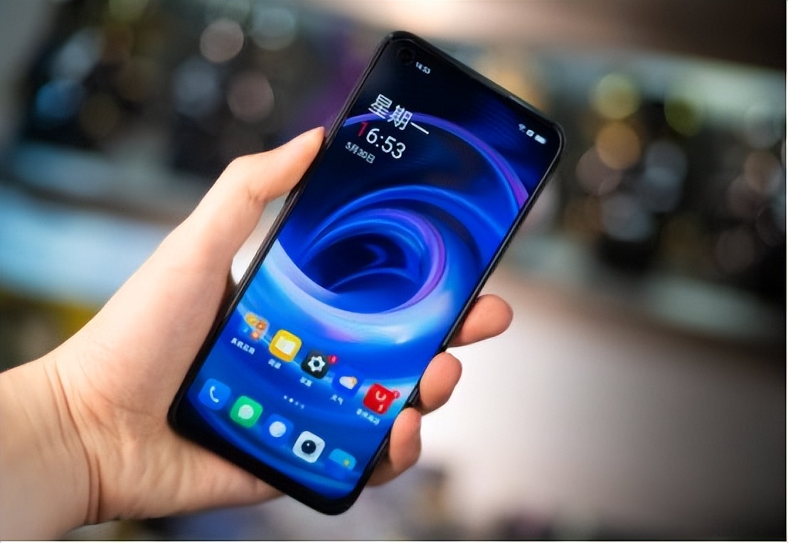 五一有什么大屏手机值得入手,5千左右性价比高的手机持久耐用