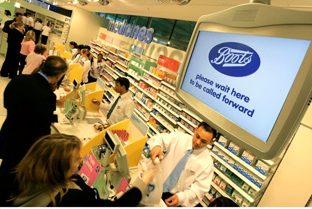 三国物价大对比英国吃不起,菲律宾不敢穿,意大利直接劝退!