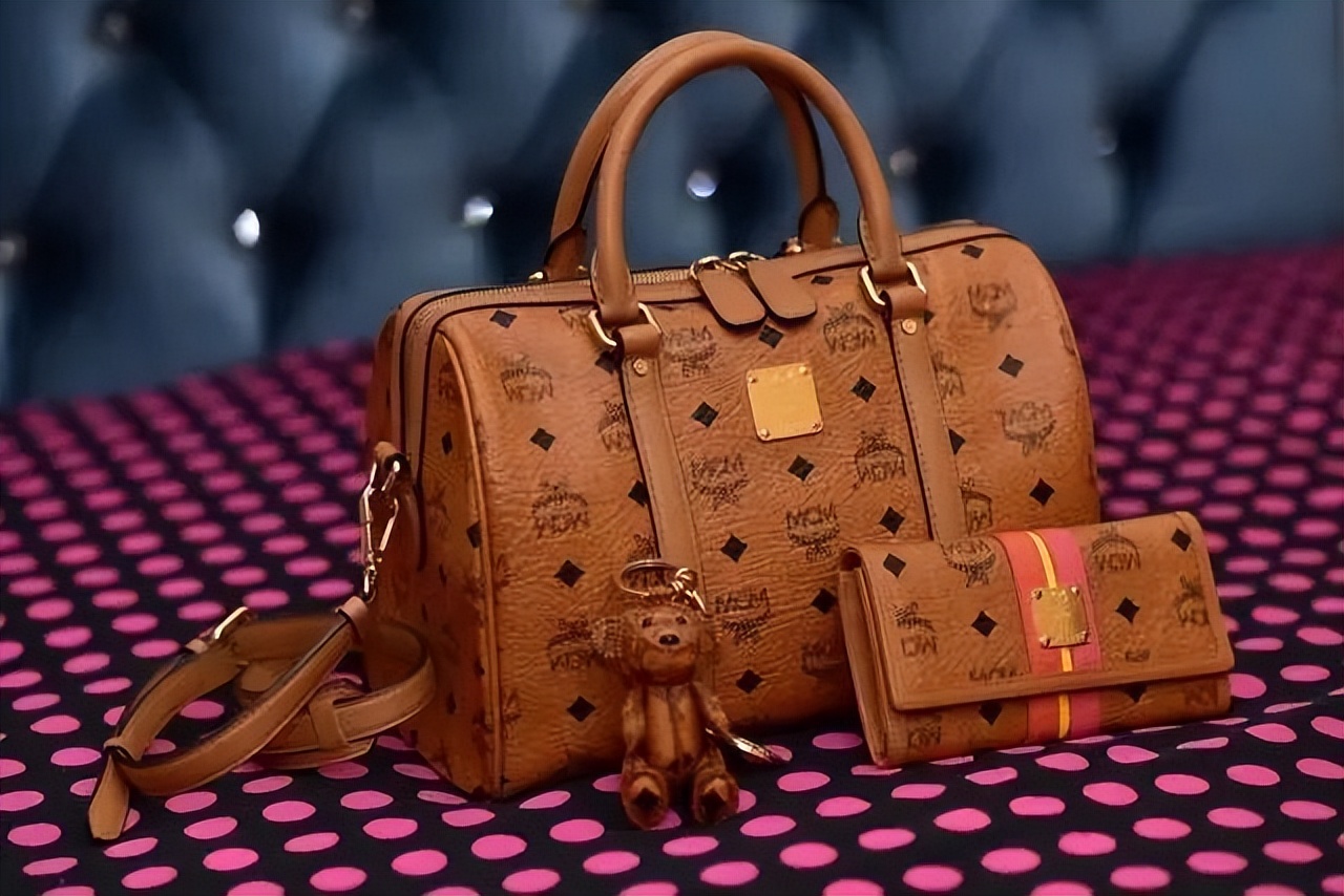 mcm时尚简约,mcm当季流行款