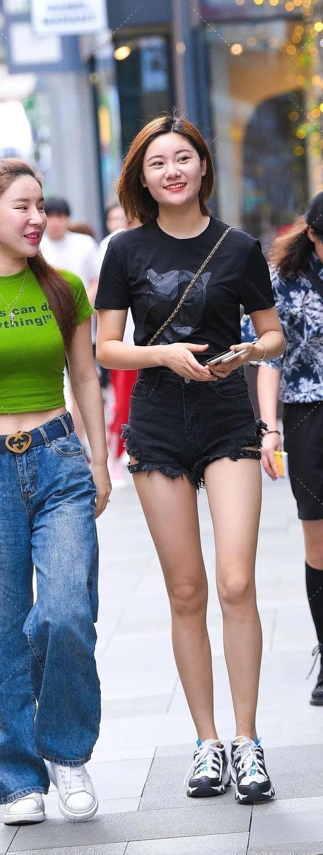 瑜伽裤修饰完美曲线好身材练出来,梨形身材瑜伽裤