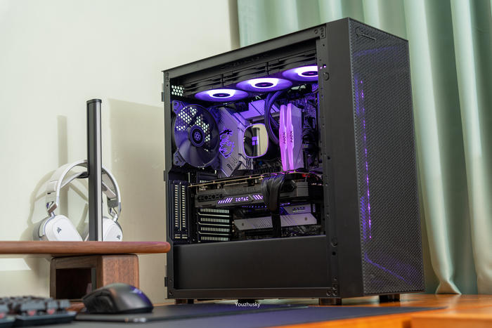 微星z690刀锋可以用1070ti吗,微星z690刀锋钛对比吹雪