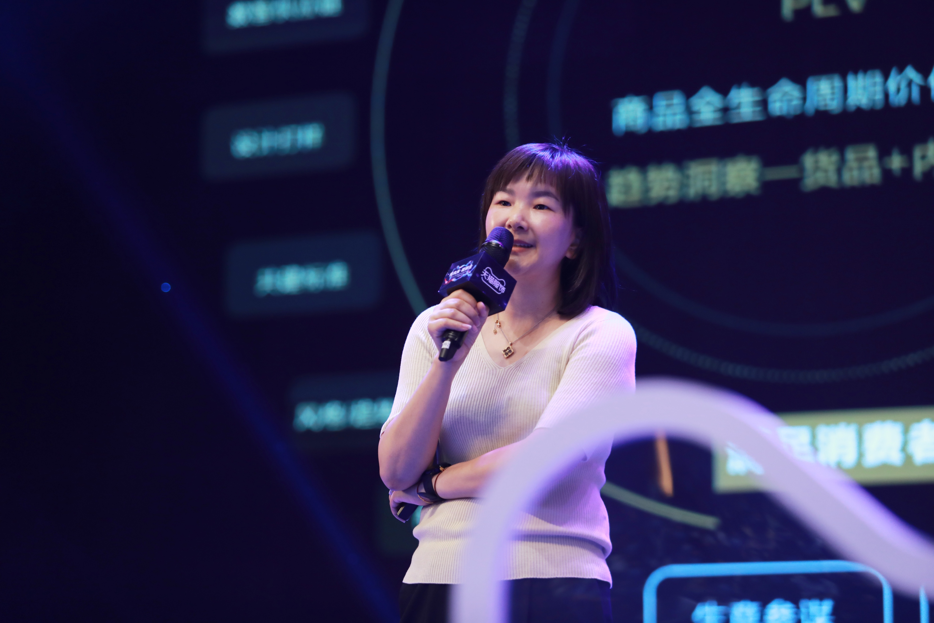 如何理解淘宝天猫服饰垂直化建设？