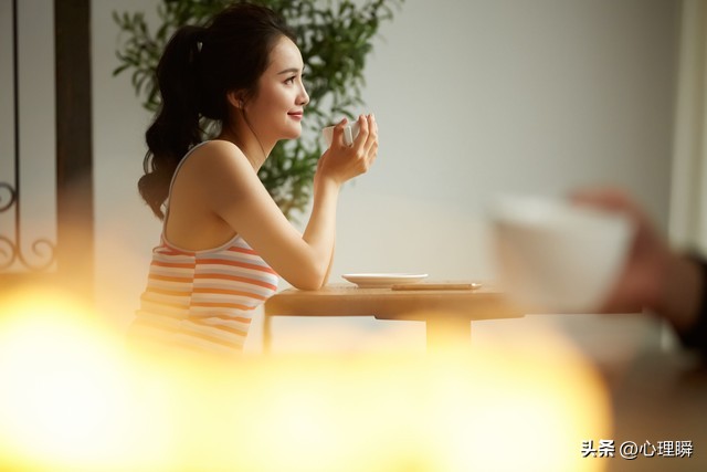 我还不想谈恋爱怎么回复,相亲女生说不想谈恋爱怎么回复