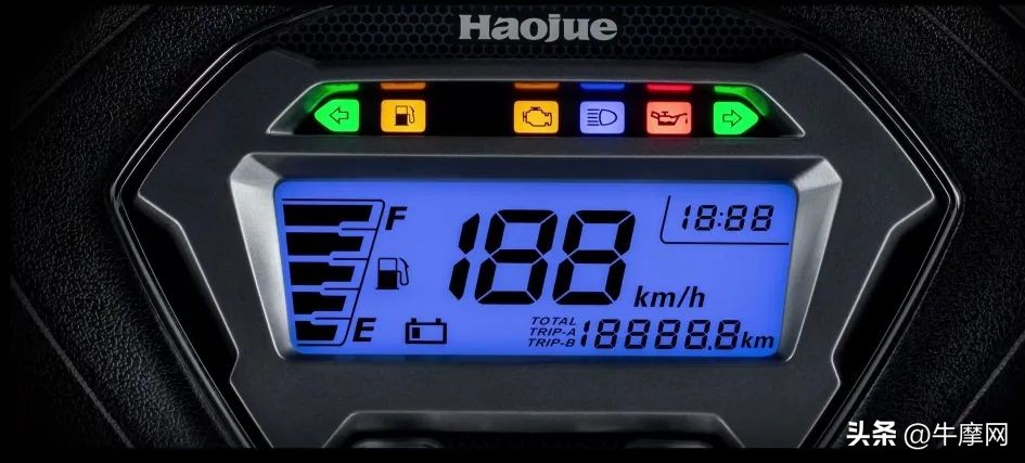 豪爵vx125虎鲨身高1.8米显小吗,豪爵虎鲨vx125新车可以跑长途吗