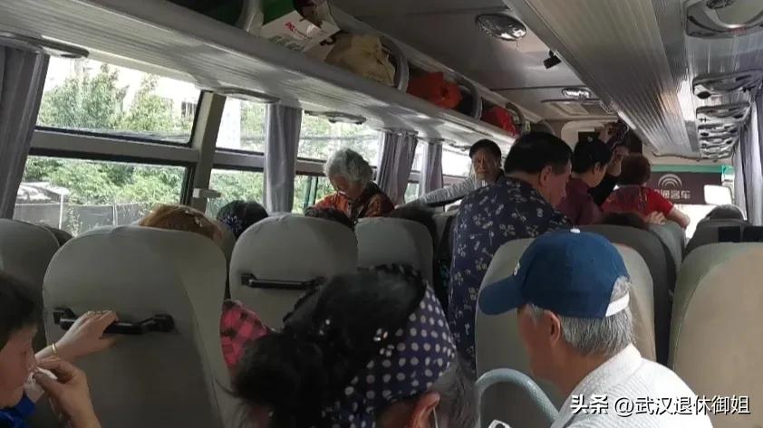 38岁以上中老年人免费领鸡蛋,60岁以上老人领鸡蛋免费