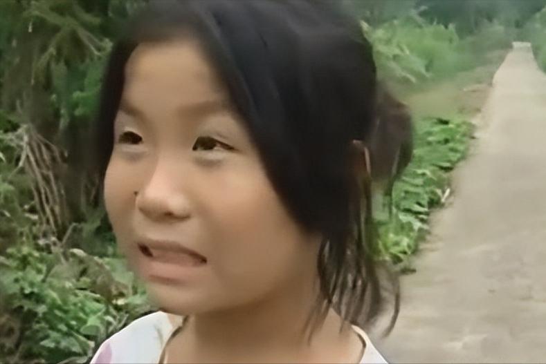 父亲瘫痪在床被老鼠啃食,瘫痪父亲被老鼠啃