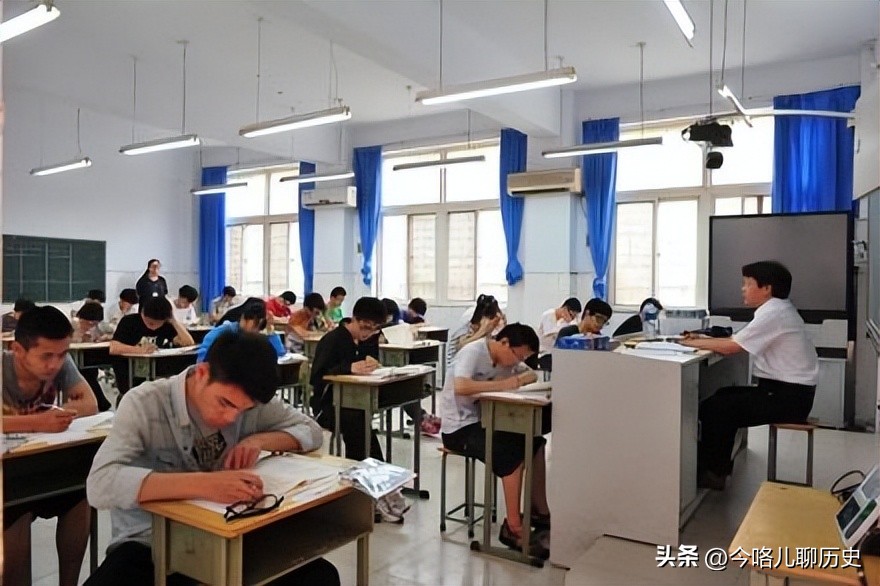 五分钟了解《高考》全国统一选拔性考试